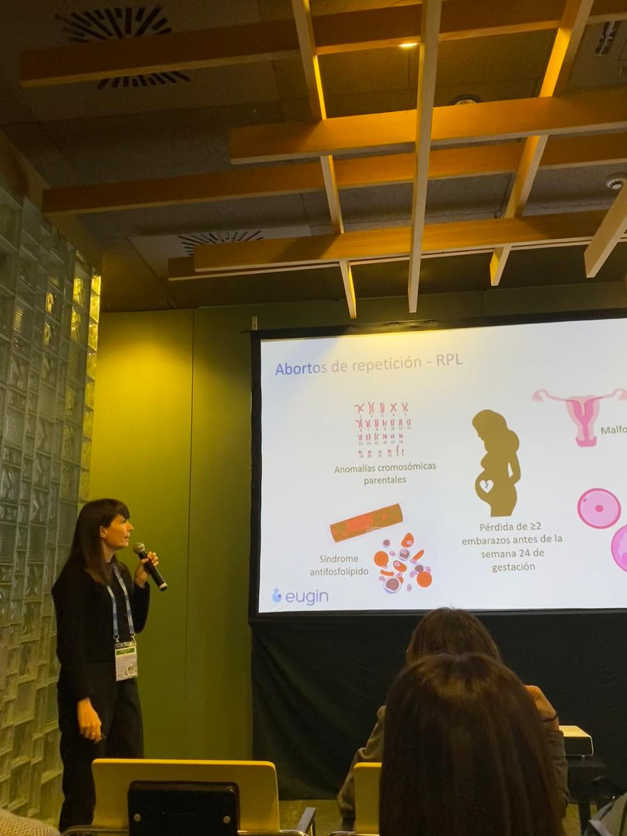 eugin_es's tweet image. #SEF24🌟Última ponencia del día: la Dra. Irene Miguel-Escalada [@irene_miguelesc] presenta su #investigación:

🔵"Investigando el factor embrionario en #pacientes con abortos de repetición: análisis retrospectivo de ploidía, calidad embrionaria y morfocinética en 1,729 embriones"