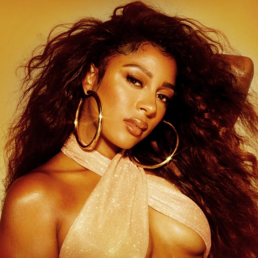 chartmonet's tweet photo. “JAGUAR” has surpassed 400 MILLION streams. This is @VictoriaMonet’s first LP to reach this milestone. https://t.co/vm03cyIv0E