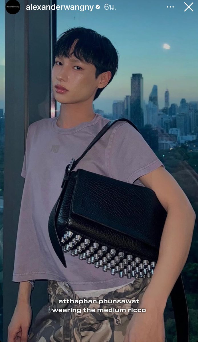 JJUNYALEE_'s tweet photo. โหหห แอค อฟช alexanderwangny 
ลงรูปน้องกันเองเลยอะ ปังมาก 🤩👏👏

#กันอรรถพันธ์ https://t.co/AT5FmcNhO6