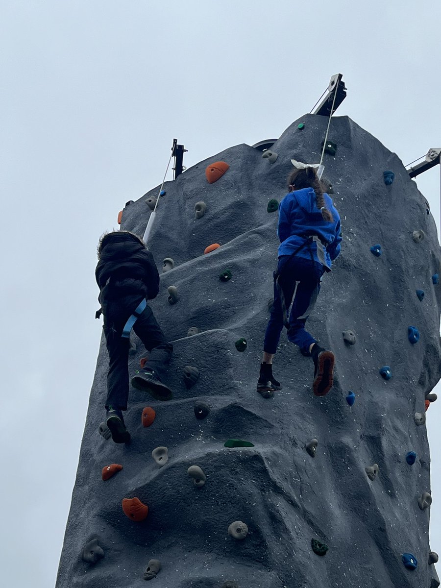 Pudsey Waterloo Primary School tweet media