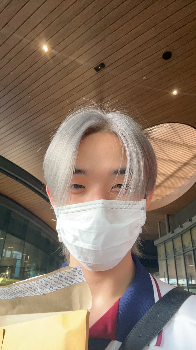 hongshihoshi03's tweet photo. ไม่ได้ยังไม่กลับจากญี่ปุ่นอะไรหรอก
 เเค่มีความลับฟฟๆฟ เเต่ตอนนี้บอกได้ละ https://t.co/edWp2X4oAk