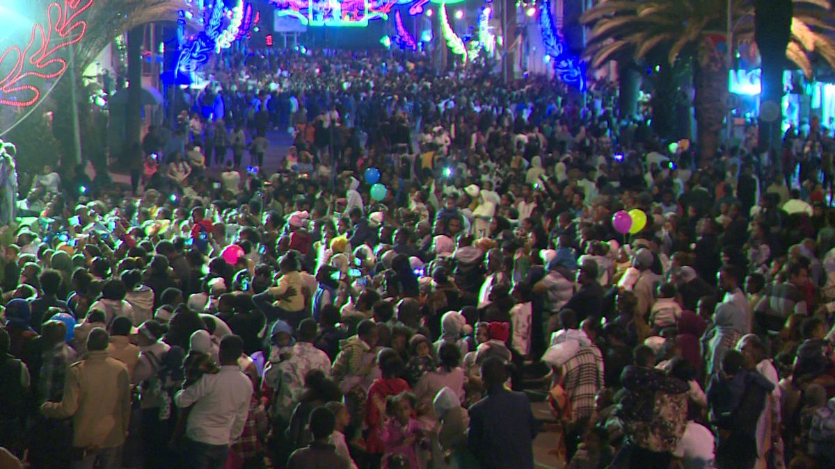 hawelti's tweet photo. ጎደና ሓርነት፡ (Liberation Avenue) packed to its rims yesterday evening...&amp; bracing for yet more captivating musical event this evening... https://t.co/eRnsNuFLTr