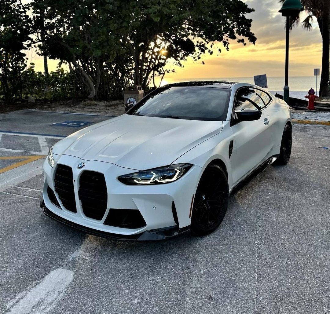 ExoticBMW's tweet photo. BMW M4 Competition ⬜ https://t.co/z8l5Q89zmp