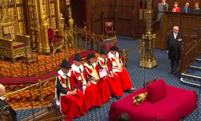 PARLYapp's tweet image. Looking forward to tomorrow’s prorogation ceremony. 

Expecting to see some world class doffing. 

(Ladies don’t doff)