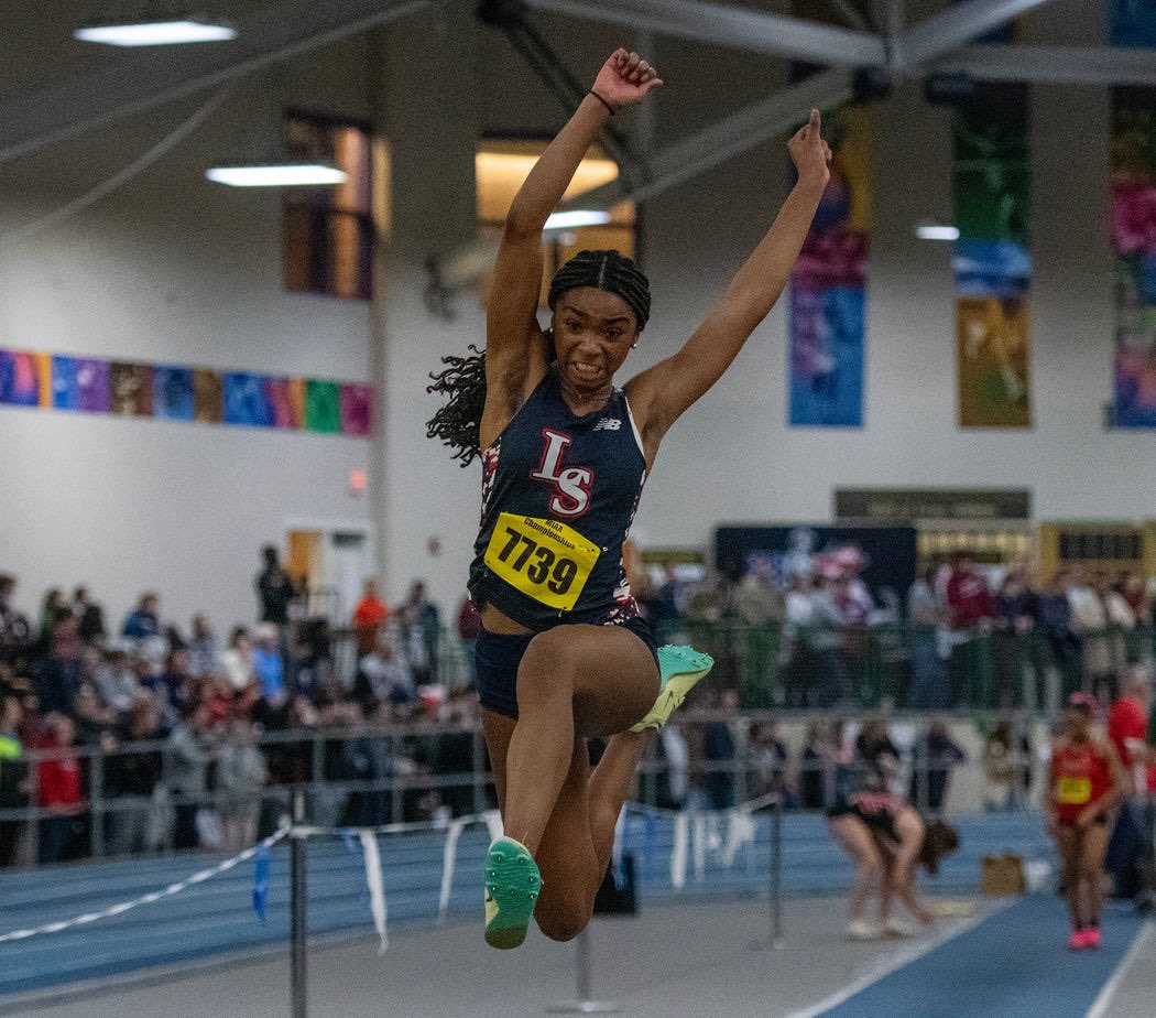 kylegrbwsk's tweet photo. Don’t miss these @MetroWestSports athletes at the state championship meets this weekend https://t.co/aJQ7TV3Ke9 @NatickAthletics @WestboroRangers @BVTBeavers @DSRaidersSports @WellesleyGTrack @NipmucAD @TriRvths @FHSFlyersSports @FHSPanthersTF @HHSVARTRACK @WaylanAthletics https://t.co/AJe5LXp1Zb