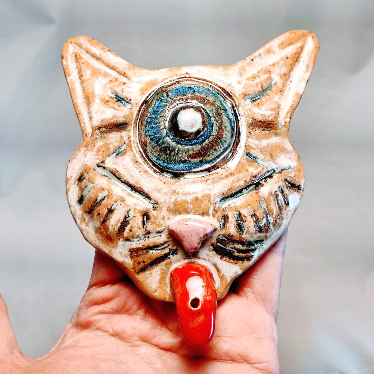 aberrantceramic's tweet image. Third Eye Orange Tabby Cat Incense Holder / Wall Mask
aberrantceramics.etsy.com/listing/173616…