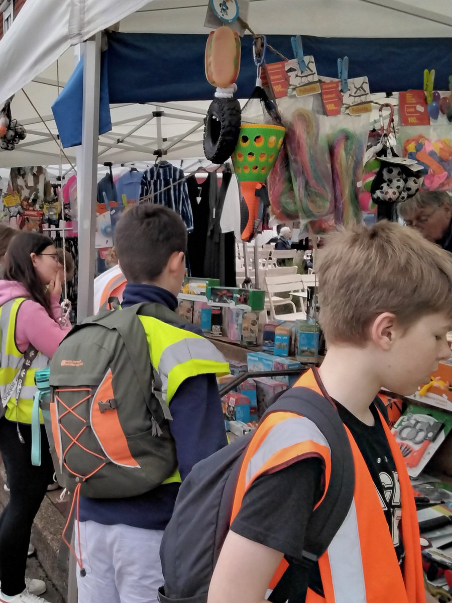 LydneyCofE's tweet photo. Today was our French culture day. The children got to try out their French buying things in the market and ordering ice creams. https://t.co/LSaat1bmsv