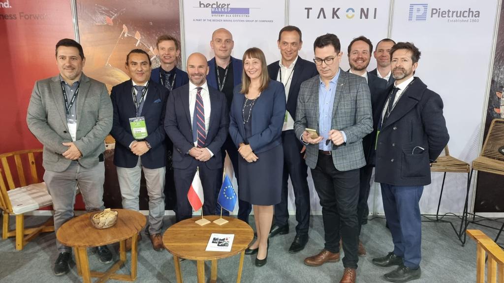 Por primera vez, la 🇪🇺 ha estado presente en la #ExpoSanJuanMinera 2024

Nuestra presencia institucional en este referente del sector demuestra nuestra firme apuesta por el desarrollo sostenible de la 
minería Argentina.

Muchas gracias <a href="/DrMarceloOrrego/">Marcelo Orrego</a> por la hospitalidad.