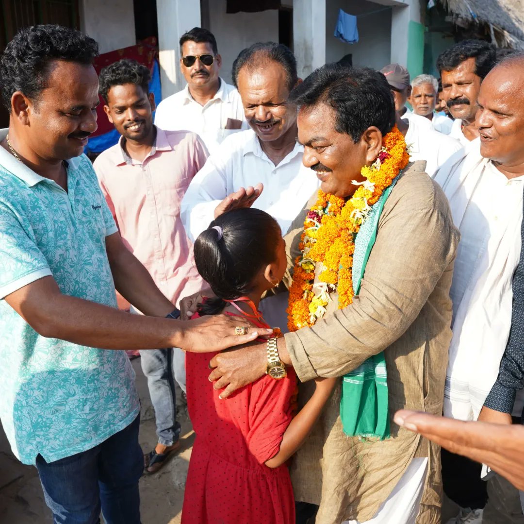 🙏🙏🙏

<a href="/Naveen_Odisha/">Naveen Patnaik</a> <a href="/bjd_odisha/">Biju Janata Dal</a>

#elections #elections2024 #electionpreps #puri #brahmagiri #joinbjd #bijujanatadal #bijujanatadalodisha #naveenodisha #bjddigitalwing #umasamantaray #5T
