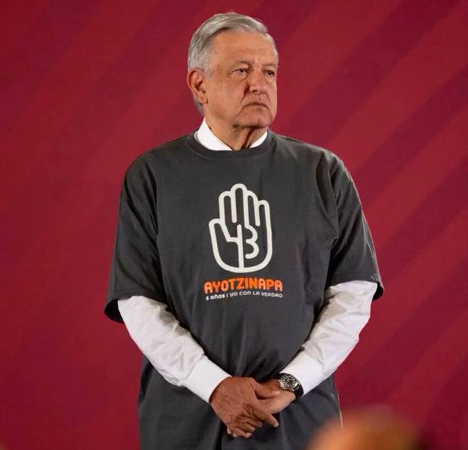 ElRegioSergio's tweet photo. @BibiMonteroDR "Miserables hijos de la gran pvta! Cada desgracia que sucede, lucran con ella" https://t.co/onGGLDeLc6