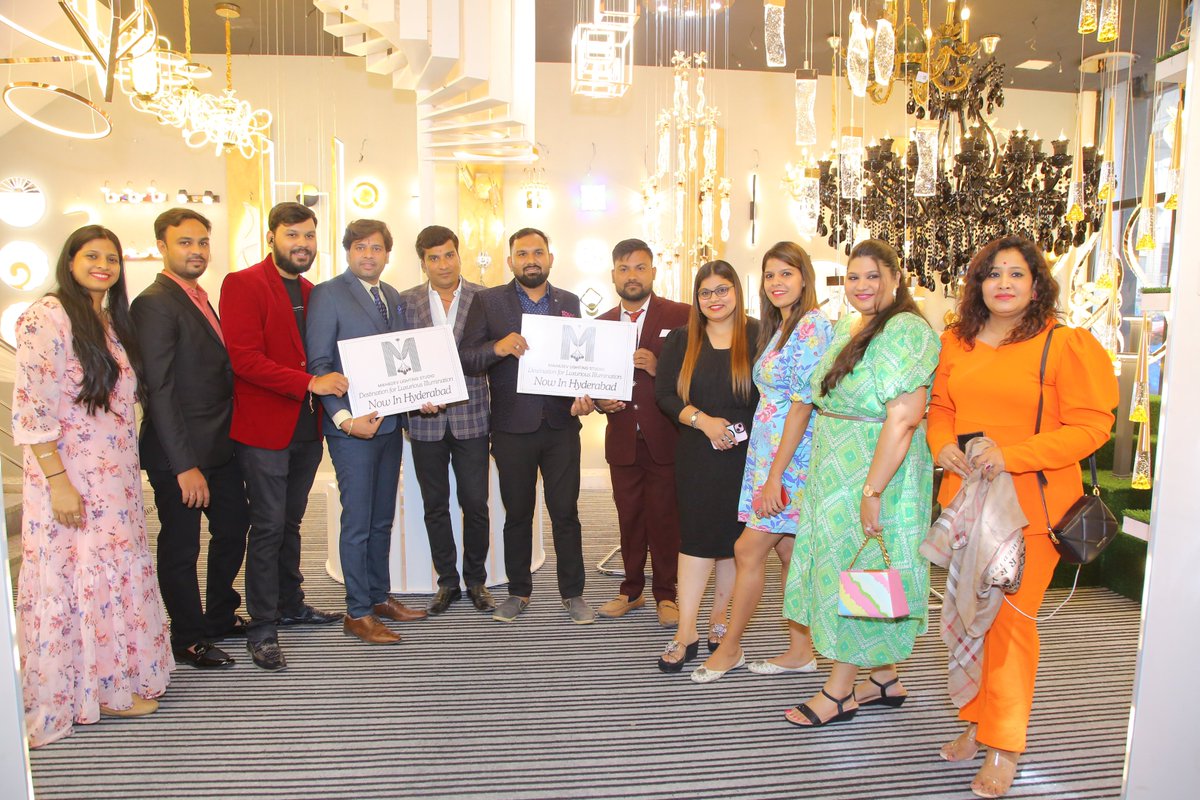 amplereachpr's tweet image. Mahadev Lighting Studio opened at Jambagh, Hyderabad. Specializing in high end chandeliers offering an exquisite collection that blends artistic craftsmanship with innovative lighting technology.
#lightingstudio #lightingsolutions #amplereach  #amplereachpr #Hyderabad