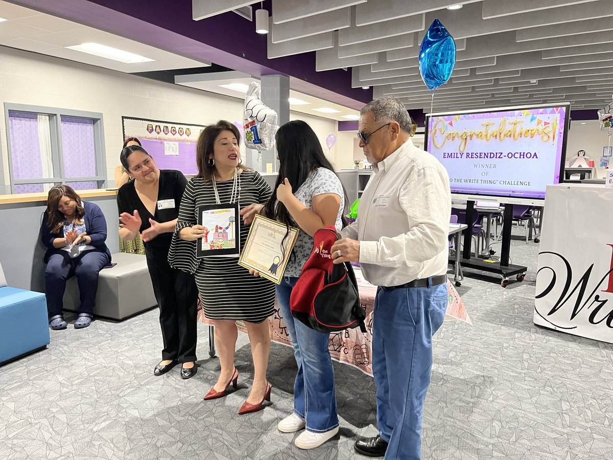 SAISD Reading-Language Arts tweet media