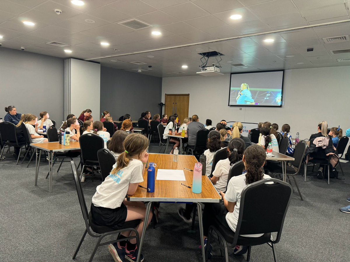 Such a fantastic day working with Y5 girls from around the city, developing key leadership skills to become Football Activators at their schools. There were lots of girls determined and ready to step up and lead the way for girls in the future to access football #letgirlsplay