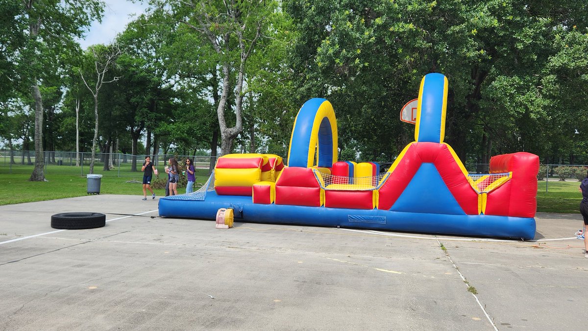 Gemela Lim tweet media