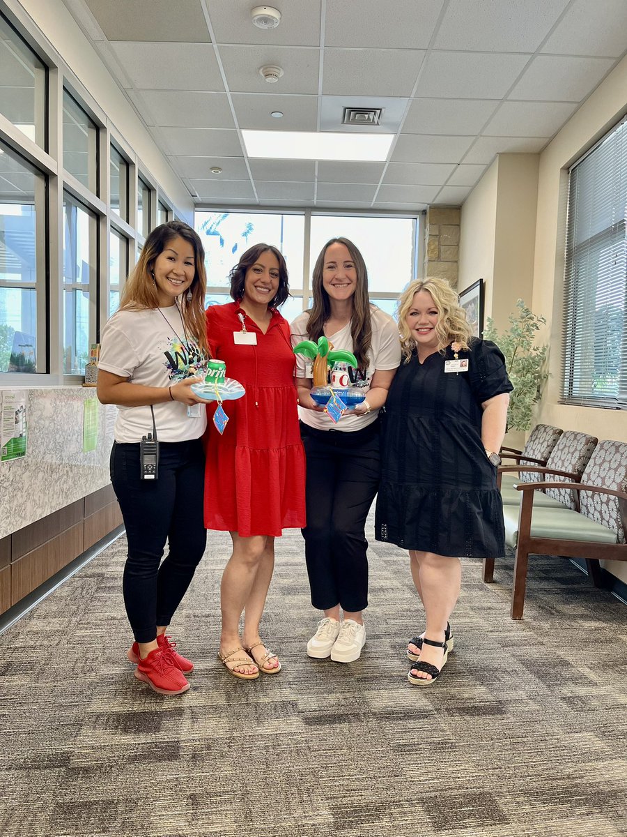 Thanks for popping in with our sweet Summer send offs ladies! The best primary curriculum coaches @mrsrazoCFISD @jesmcallister