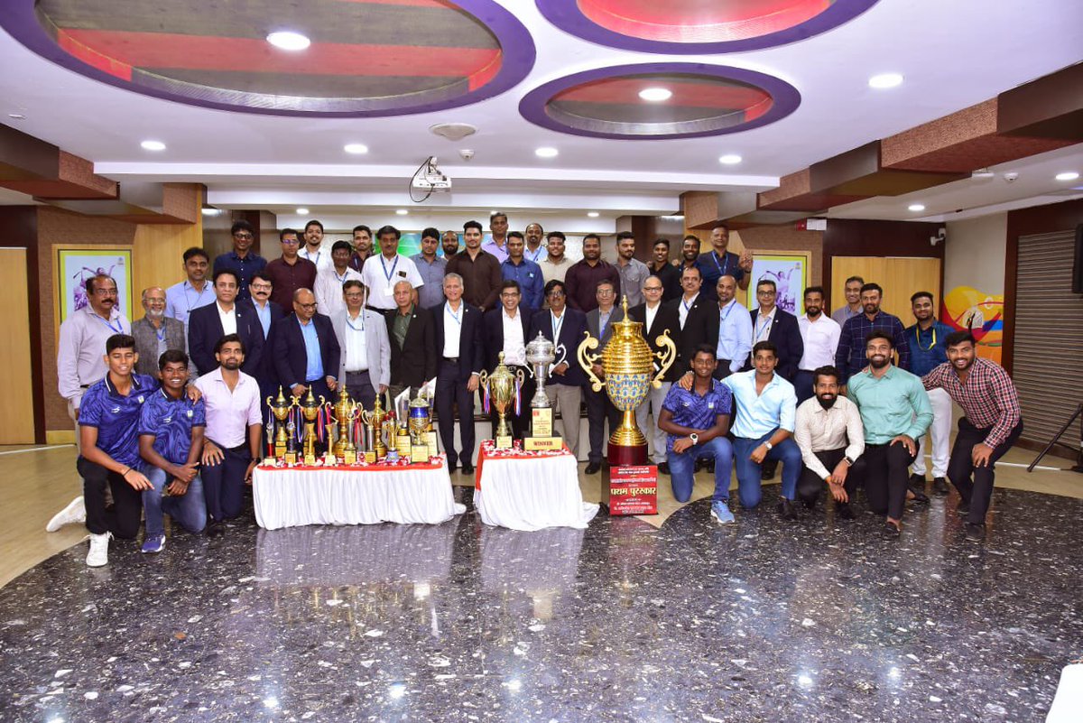 BPCL recently honoured our exceptional athletes who showcased remarkable prowess in the Petroleum Sports Promotion Board (PSPB) tournaments. PSPB organizes tournaments among the 15 member Oil PSUs with the objective of encouraging, developing, and organizing competitions in 18