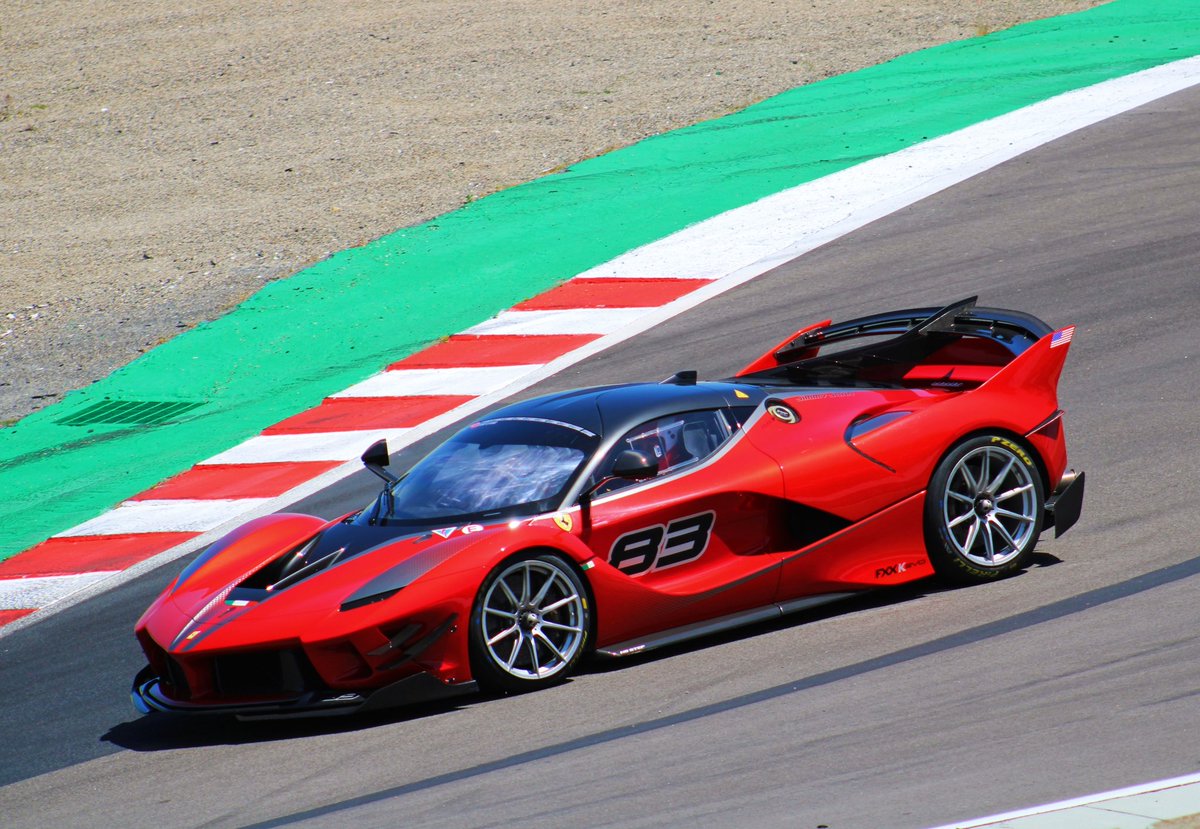 KirleyPhotos's tweet photo. #TrackdayThursday https://t.co/g4BRTEL80k