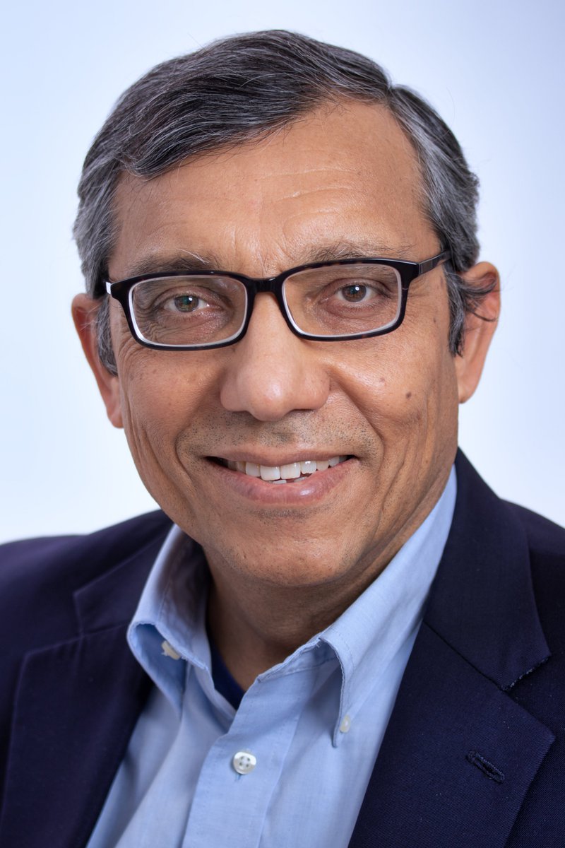 Congratulations👏🎉 to Dr. Zulfiqar Bhutta, @SickKidsGlobal's Co-Director, on making Research.com's 2024 Best Scientists List! Dr. Bhutta is ranked #1 in Pakistan🇵🇰 and #146 in medicine in the world🌏. Read: tinyurl.com/yzaj26yx