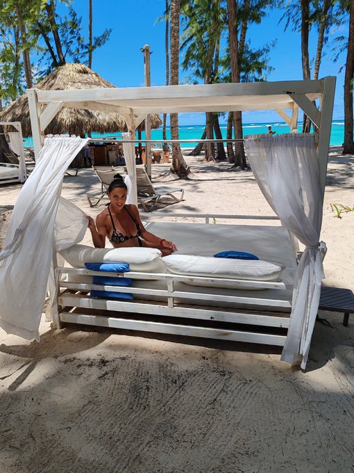 Clik on link https://t.co/gFJXF9sMtb  ljubi vas va&scaron;a Likica,vidimo se da zajedno uživamo😘😈 Retweet https://t