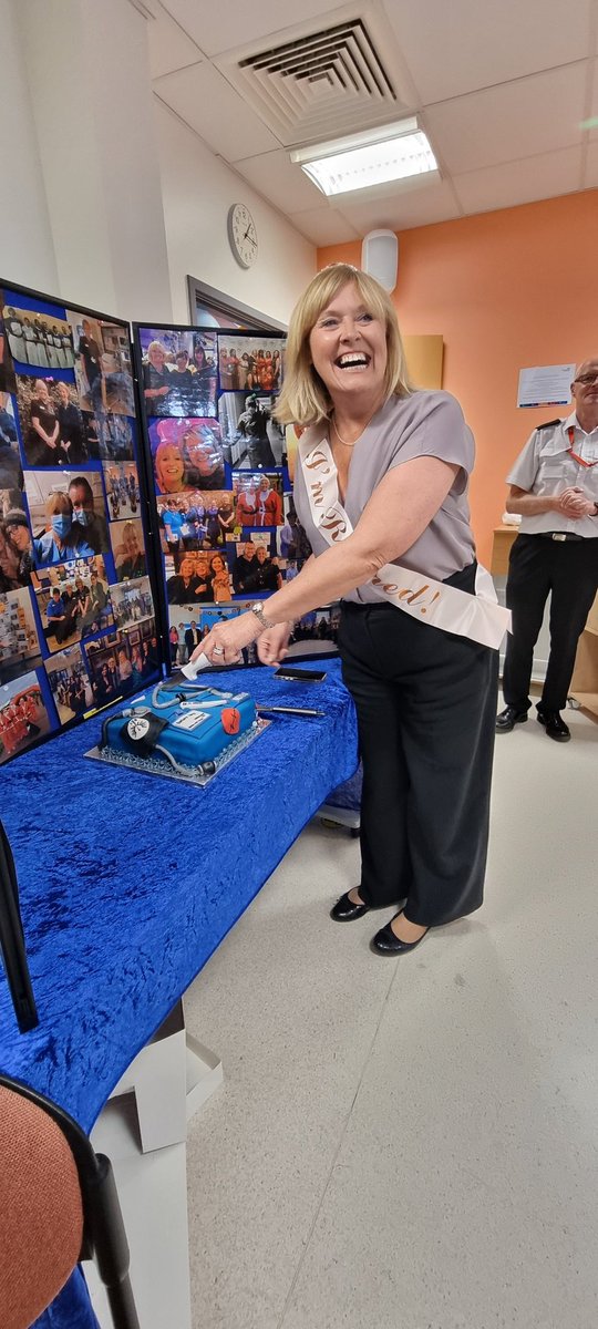 hill_karenhill3's tweet photo. Thankyou to the amazing nurse and women  @Barbara23818666 #RetirementPlans @UHDBTrust #YouRock ❤️💜🩷 @SimonGibson20 @markhil75770073 @stacey_CNIO @PhilBoltonRN @KrishnaKallian1 https://t.co/TlzPqOVB6h