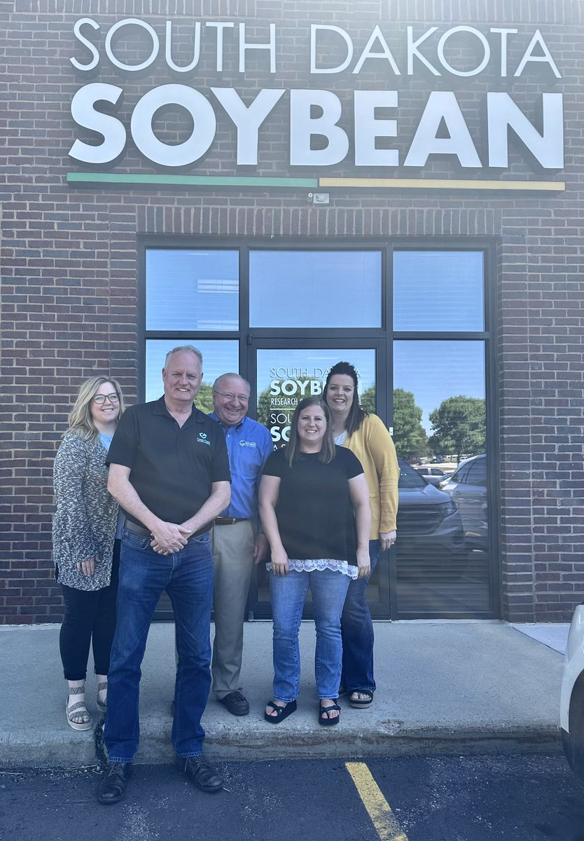 Clean Fuels @FriedRide is on the road this week visiting member companies including AGP and @sdsoybean to share insights on growing opportunities for #biodiesel, #renewablediesel and #SAF. Thanks for hosting! #connectedenergy