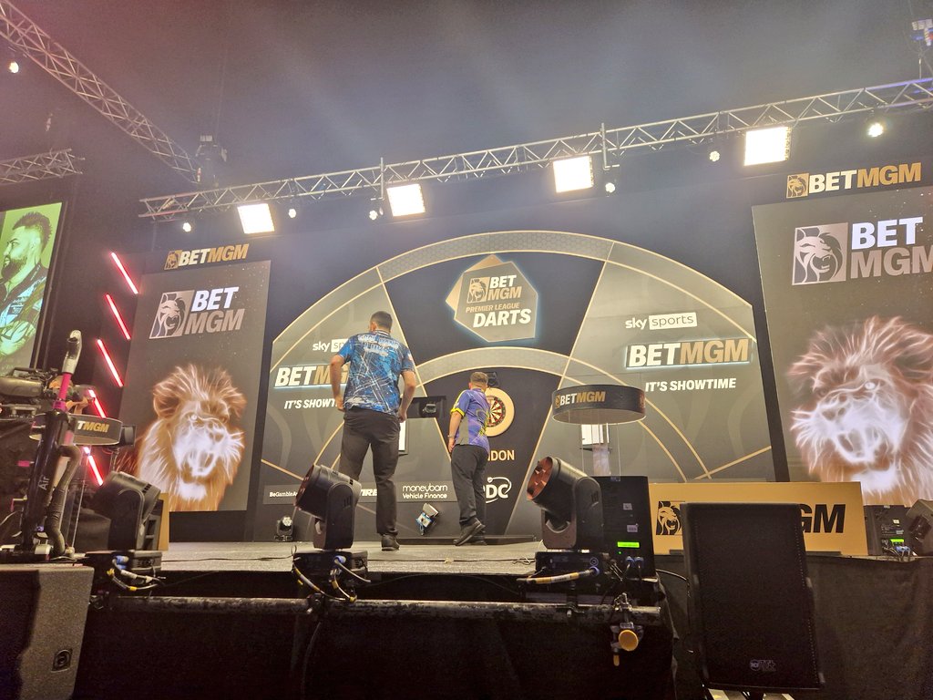 Just two lads having a chuck on the stage at The O2 before the Premier League semi-finals get underway... Sky Sports Main Event & Sky Sports Action from 7pm. #LoveTheDarts