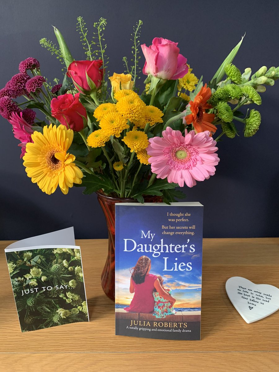 As publication day comes to a close I just wanted to thank everyone for the likes and retweets today - you are fabulous and I’m truly grateful. And a special thank you to @bookouture for my colourful publication day flowers #MyDaughtersLies