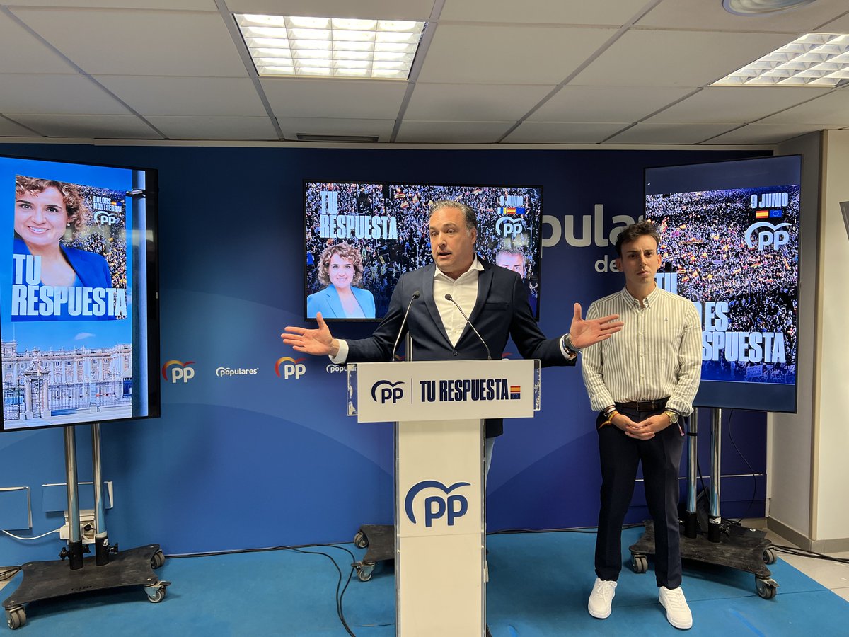 popularesgc's tweet photo. Los canarios nos jugamos mucho el #9J, nuestras islas están en el centro de Europa con el Partido Popular. 

Gran Canaria está preparada, y #TuRespuesta la vas a realizar con tu voto. 

Para seguir teniendo voz en Europa, con voces jóvenes y con experiencia, el Partido Popular es la clave para nuestro archipiélago.