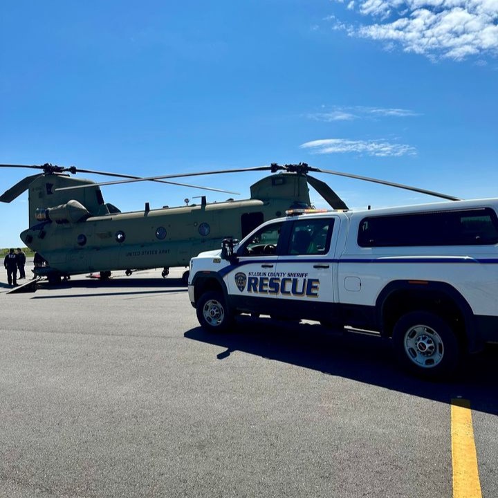 Minnesota National Guard (@mnnationalguard) on Twitter photo Today <a href="/MNNationalGuard/">Minnesota National Guard</a> aviators are assisting the <a href="/StLouisCountyMN/">St. Louis County, Minnesota</a> Sheriff's Office in their search and rescue efforts in the Boundary Waters Canoe Area after four canoeists went over Curtain Falls. Two have been rescued; however, two Minnesota residents remain missing. Today <a href="/MNNationalGuard/">Minnesota National Guard</a> aviators are assisting the <a href="/StLouisCountyMN/">St. Louis County, Minnesota</a> Sheriff's Office in their search and rescue efforts in the Boundary Waters Canoe Area after four canoeists went over Curtain Falls. Two have been rescued; however, two Minnesota residents remain missing.