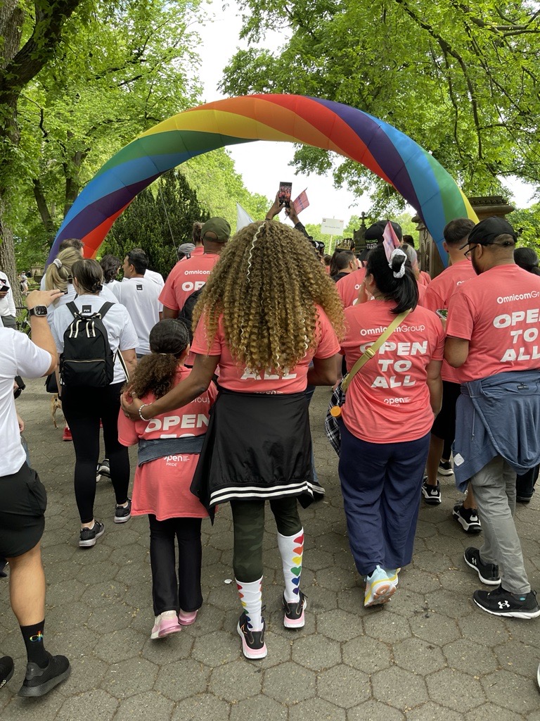 open_pride's tweet photo. Our NYC chapter outdid themselves at this year's @aidswalkny! The team nearly doubled their fundraising goal placing them among the top 10 🏆 A huge thank you to the incredible members, star walkers, and all of the awesome agencies within the network who donated. Way to go, NYC! https://t.co/VglN3ANjRu