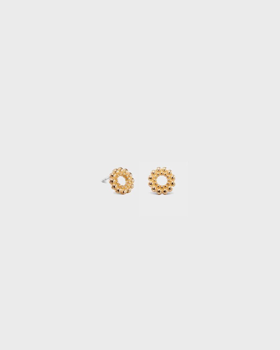 finnport's tweet photo. Add a touch of joy to your style with our Circle of Light Bronze Stud Earrings! Crafted from bright bronze, they're a symbol of friendship and self-love. ✨ #CircleOfLight #BronzeEarrings #Friendship #SelfLove
https://t.co/7uLyjZcdvo https://t.co/jHH9AEqBpM