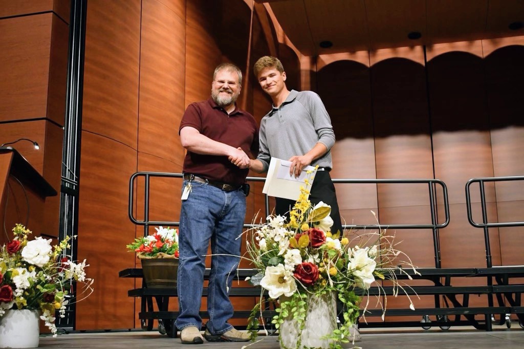 Our 2024 BBLB scholarship winners - best wishes to our hockey alumni as they move forward!  Thanks to  Brainerd Public Schools Foundation for facilitating our annual awards at their Scholarship Recognition Night! <a href="/BrainerdHockey/">Warrior Boys Hockey</a> <a href="/WarriorGirlsHoc/">WarriorGirlsHockey</a>