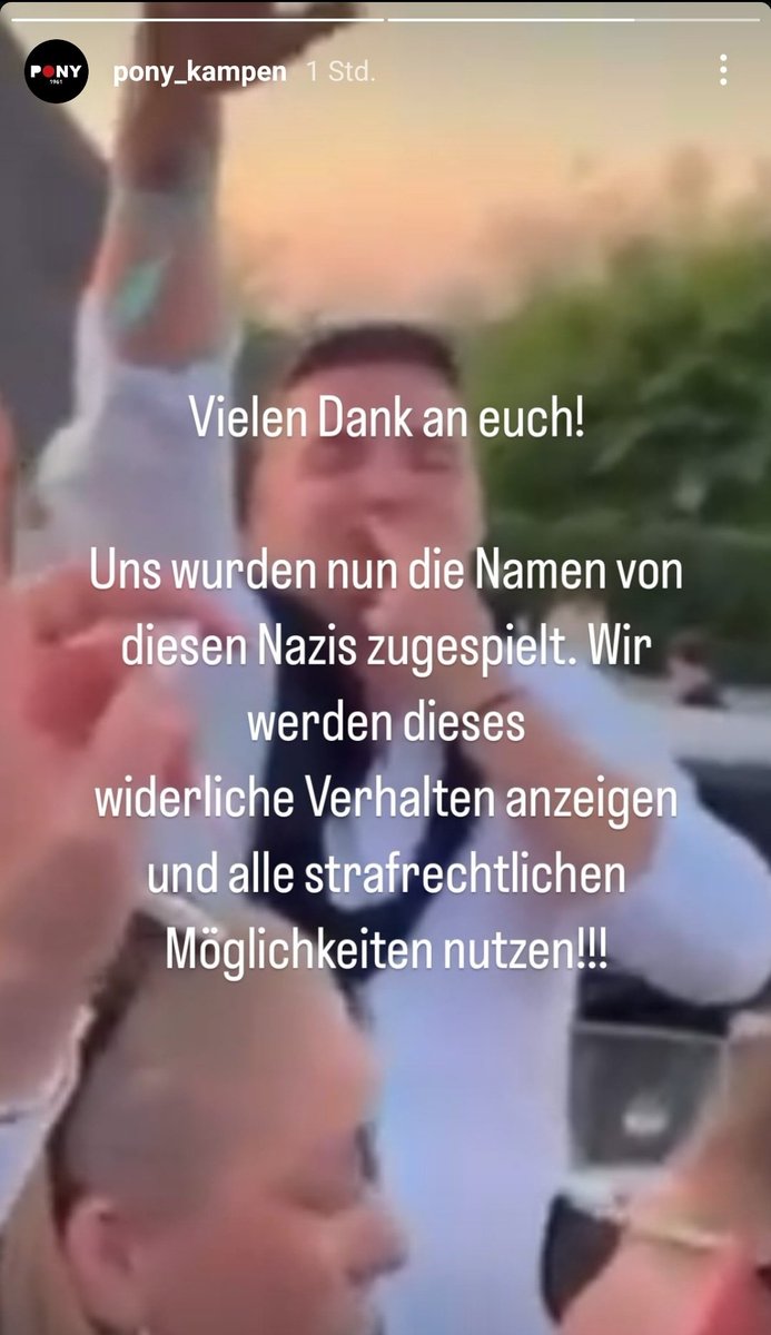 ju_khatib's tweet photo. Der Club auf #Sylt, in dem die widerlichen Videos aufgenommen hat, wird gegen alle Anzeige erstatten.

Wichtiges Zeichen, dass man so schnell entschieden reagiert! https://t.co/AdOcZ6A08O