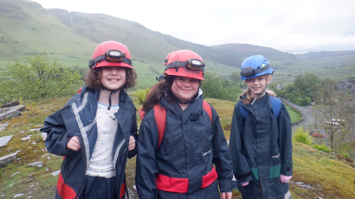 mesne_lea's tweet photo. Final day of activities at Lledr! We all had a fab day on the low ropes and exploring nearby mines! #TeamLledrHall #TeamMesneLea https://t.co/16c21q3KOB