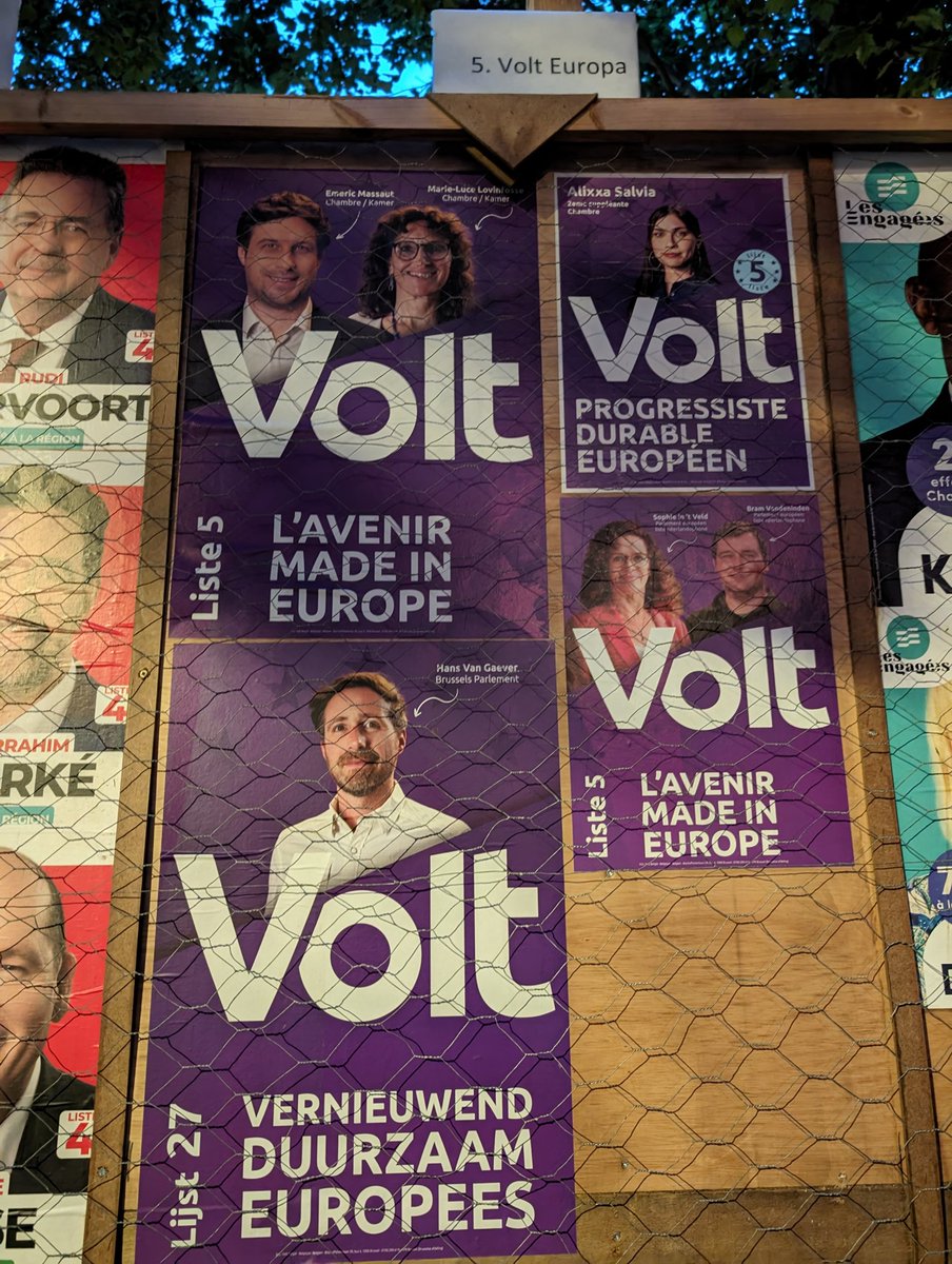 Alixxa01's tweet photo. Seen in Ganshoren! https://t.co/N7tLLrx7j4