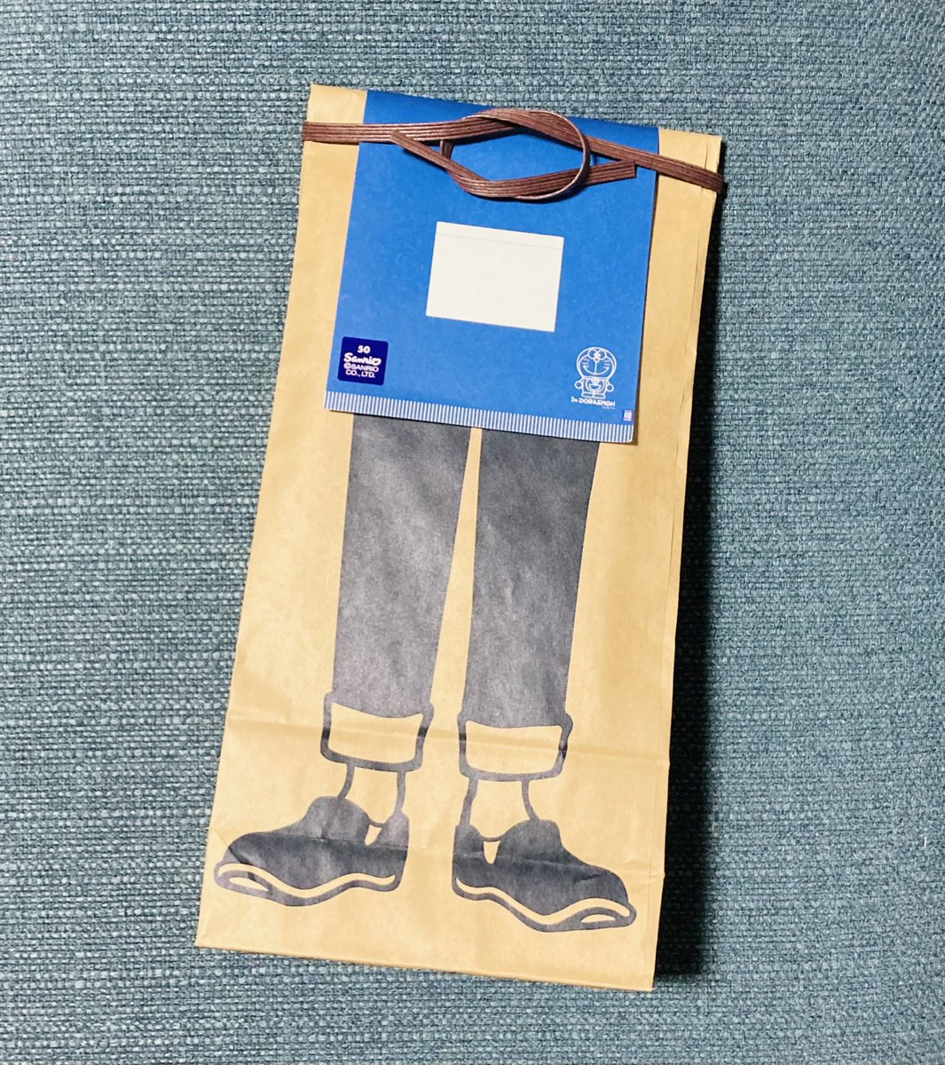 takanashisyoten's tweet photo. おはようございます!
本日台東区、晴れ☀️
売り切れでした帆前掛け入荷致しました!
・1号前掛けロング紺
・阪神タイガース
・ドラえもんカフェ
#谷根千 #谷中 #yanaka #yanesen #帆前掛け #maekake #ほうき #broom #たわし #scrubber #猫 #cat #goshuin #扇子 #器 #vessel #小皿 #smalldish https://t.co/o7p3uD45XC