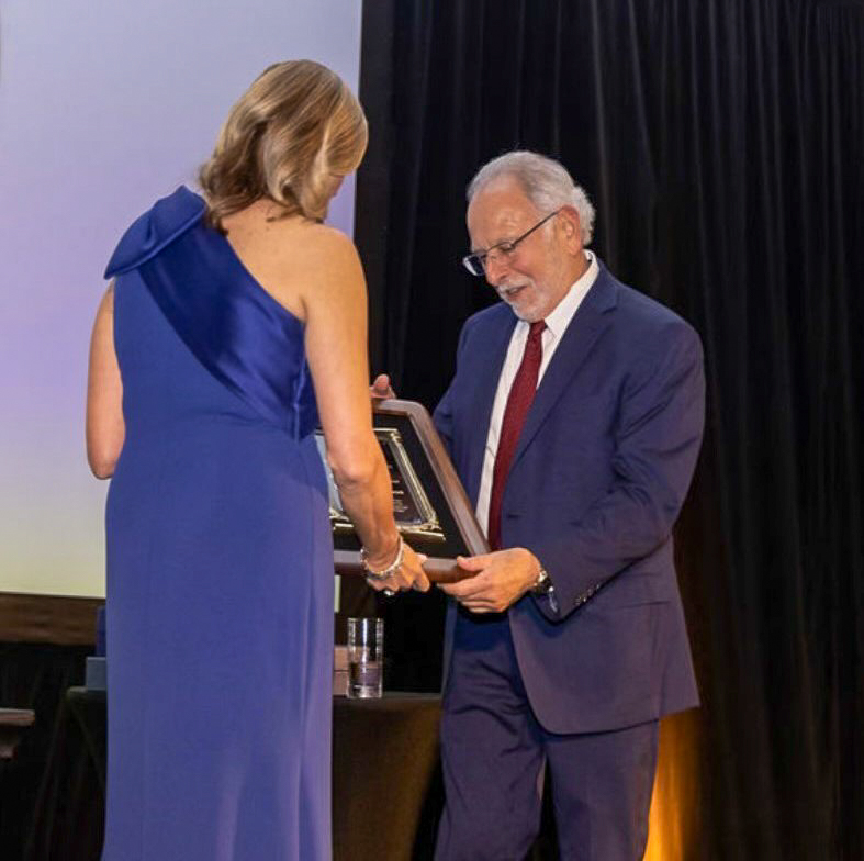 #Congratulations to Judge Richard Hersch on receiving the Honorable Gerald Kogan Judicial Distinction Award presented by the Florida Association of Criminal Defense Lawyers, Miami Chapter, during their 61st Annual Awards and Installation Gala on Saturday, May 4th. 

<a href="/FACDL_Miami/">FACDL Miami</a>
