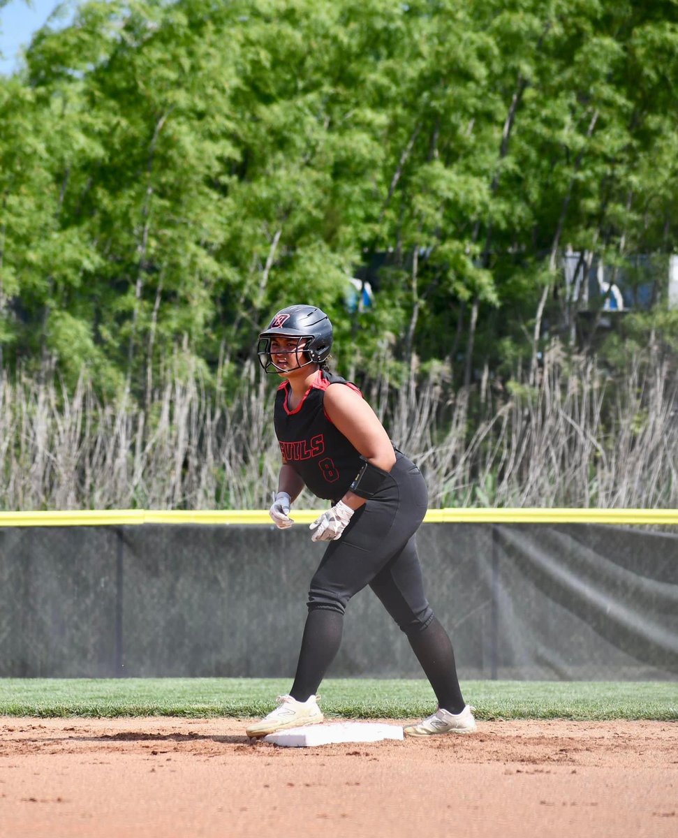 hessi_johnson's tweet photo. High school 2024 season stats 
.423
1.173 OPS
.468 OBS 
24 games 
71 AB
30 hits 
21 RBI
3 HR
11 Doubles 

@magicwilke07 @LWCSoftball @SUSoftball @TNStateSoftball @USISOFTBALL https://t.co/F2Mb6IqXaH
