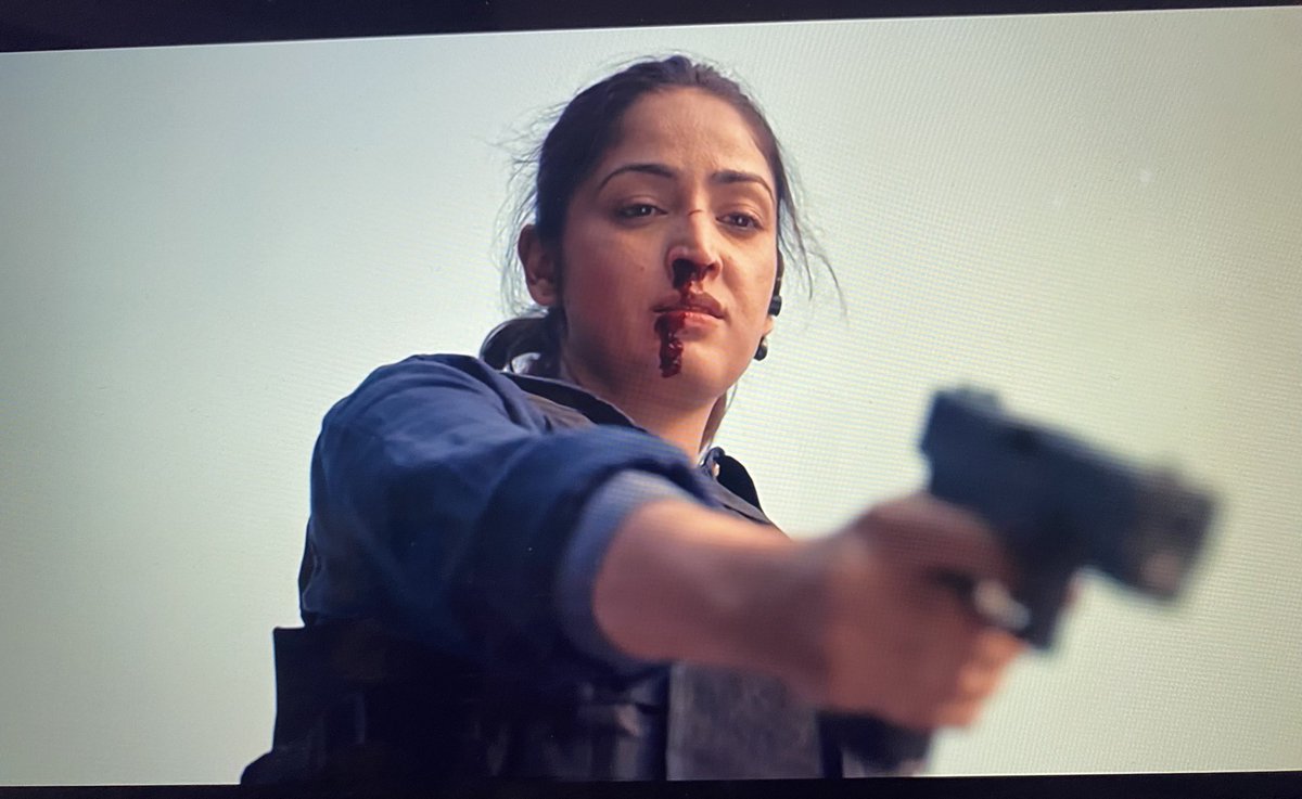 _ShubhShukla's tweet photo. probably the best actress of this time.

@yamigautam you set the bar and you only raise it. 🙌🙌🙌

#article370 
@AdityaDharFilms https://t.co/e3iPgi5kj0