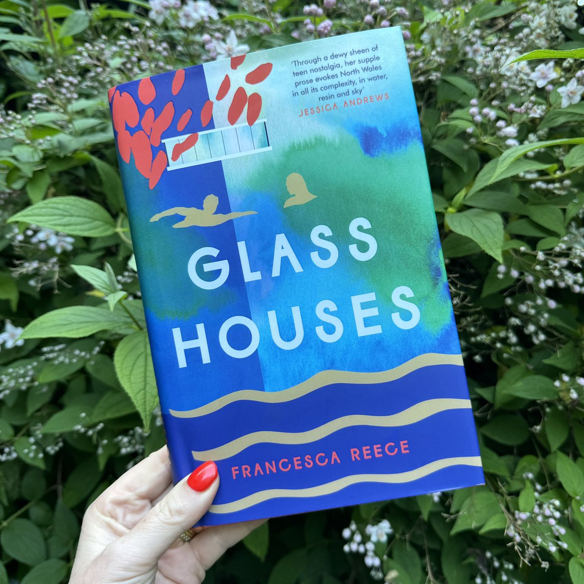 Happy Publication Day to #GlassHouses by @FrancescaReece - my review of this atmospheric and beautifully written book is over on Instagram. instagram.com/p/C7NMIBkgMUh/… @ollie__martin @headlinepg