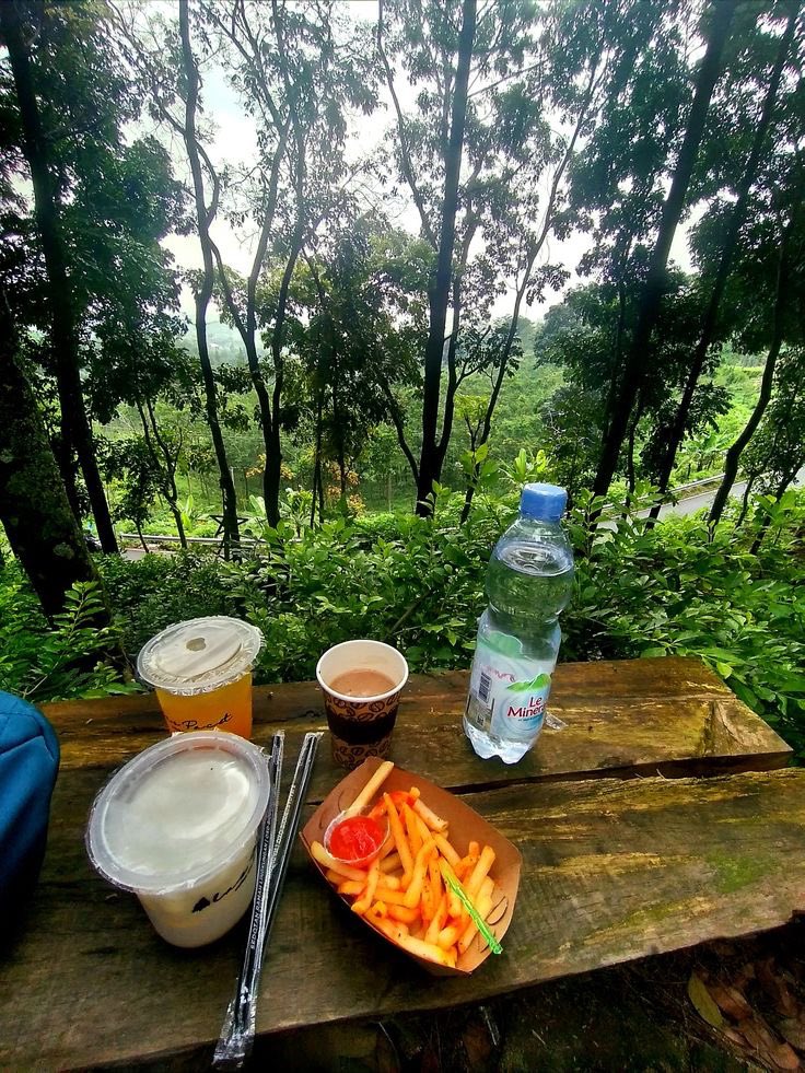 QUEEN Putri 🌈 Open patner MLG/SBY tweet media