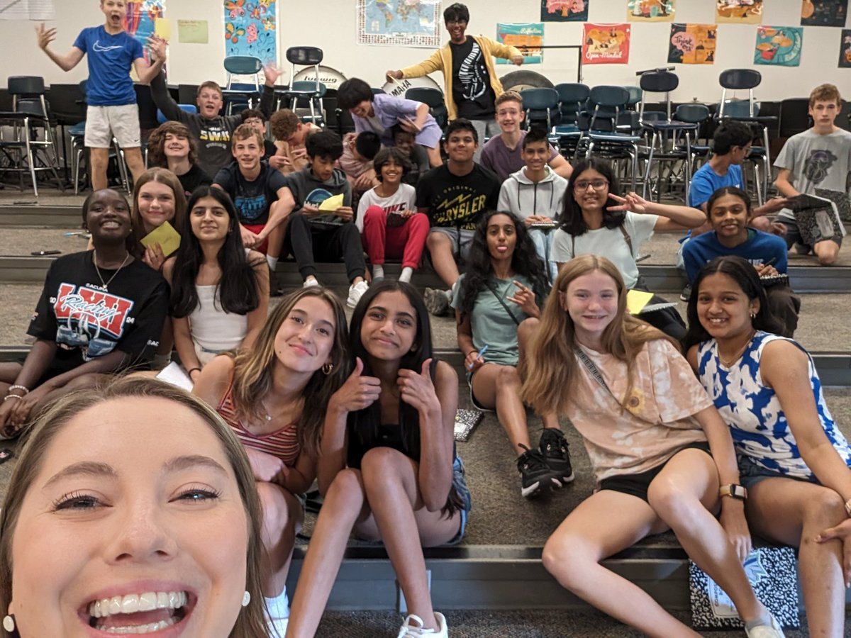MNMS_Band's tweet photo. Last day with these amazing humans❤️ Best of luck in high school! @NMS_Mustangs @DrIngwerson https://t.co/n4I3cfqmh1