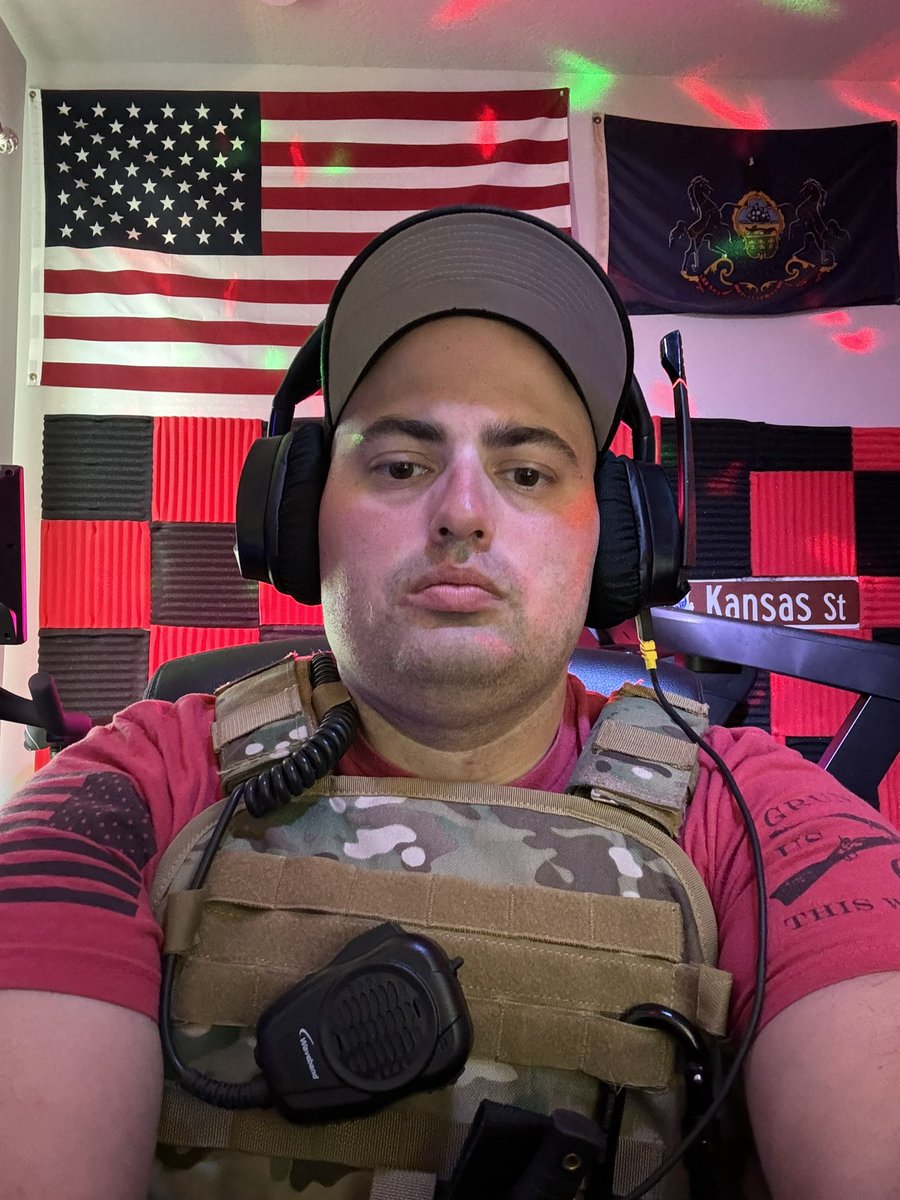 firegaming52's tweet photo. Going live on twitch!!!!! https://t.co/K2m9beCCjd https://t.co/ZfRLM54mNQ