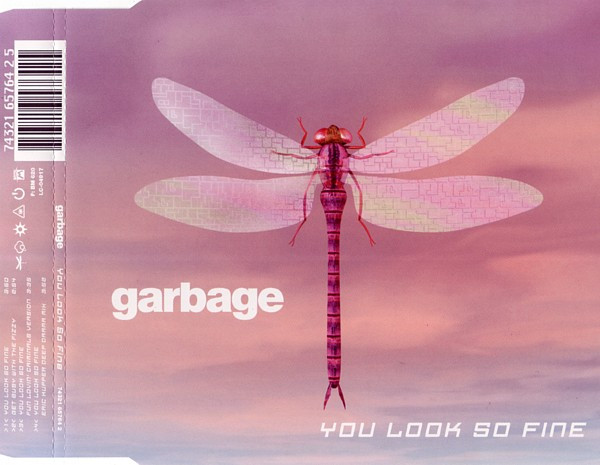 On this day in 1999 @garbage released the single You Look So Fine. The sixth single released from the bands second studio album, Version 2.0, it reached number 19 in the UK charts.