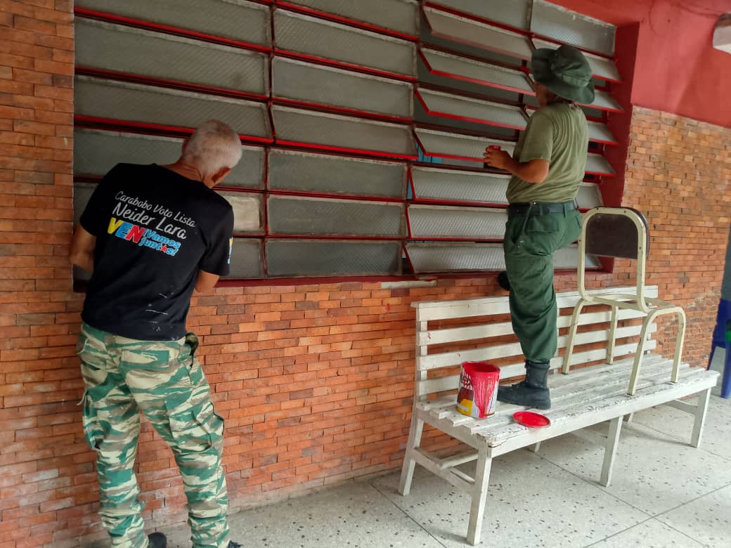 Milicia_ve's tweet photo. #23May || En el marco del 1x10 del Buen Gobierno y la Operación Especial de Desarrollo Nacional "Batalla Ciudad de Nutrias 01-2024"; la #FANB a través de su @Milicia_B1, en perfecta fusión cívico - militar, continúa adelante con sus #BRICOMILES en el Estado Barinas, para garantizar la salud y el bienestar de nuestro Pueblo. 

Porque el acceso a la salud es un derecho de todos y lo defenderemos siempre 🇻🇪
