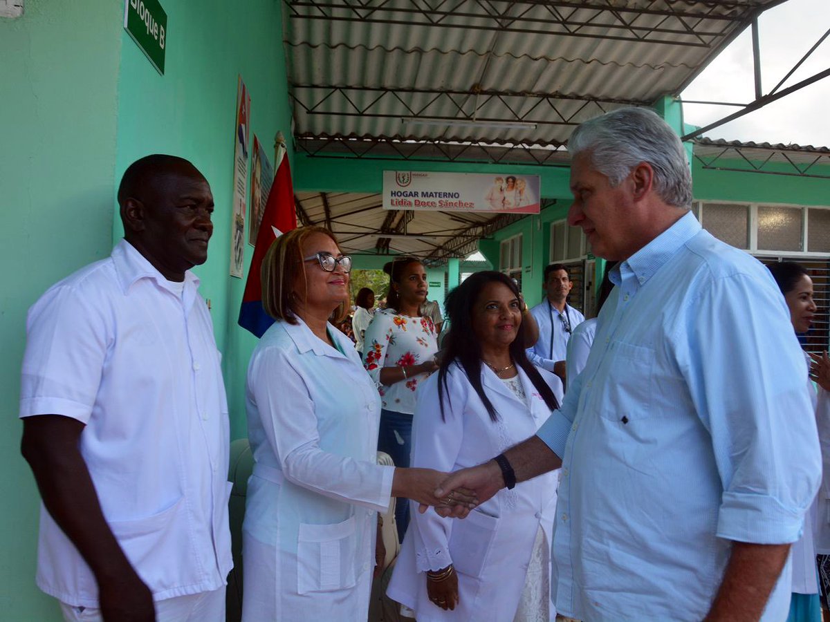 Hay mucho talento en nuestro pueblo. Tengo la convicción de que, entre todos, podemos salir adelante trabajando. Es una fortaleza que pudimos confirmar durante las visitas al municipio de Yateras, en la provincia de Guantánamo, y al de San Luis en Santiago de Cuba.

#GenteQueSuma