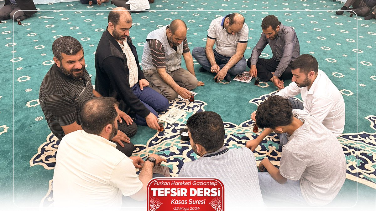 #TefsirDersi sonrası misafirlerimizle çay içip sohbet ettik.