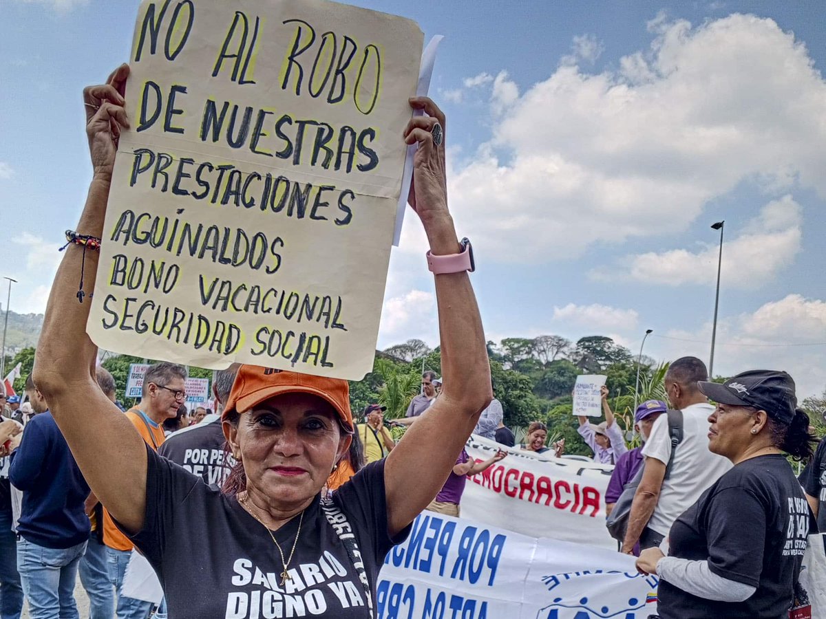 Ley de protección de pensiones: 'el propósito principal de esta Ley no es ni proteger, ni modificar, ni reformar, ni amparar a los pensionados'. Conversamos con @absalonmendez1 y @edgaryviejitos sobre el impacto de la recién aprobada ley provea.org/actualidad/ley…