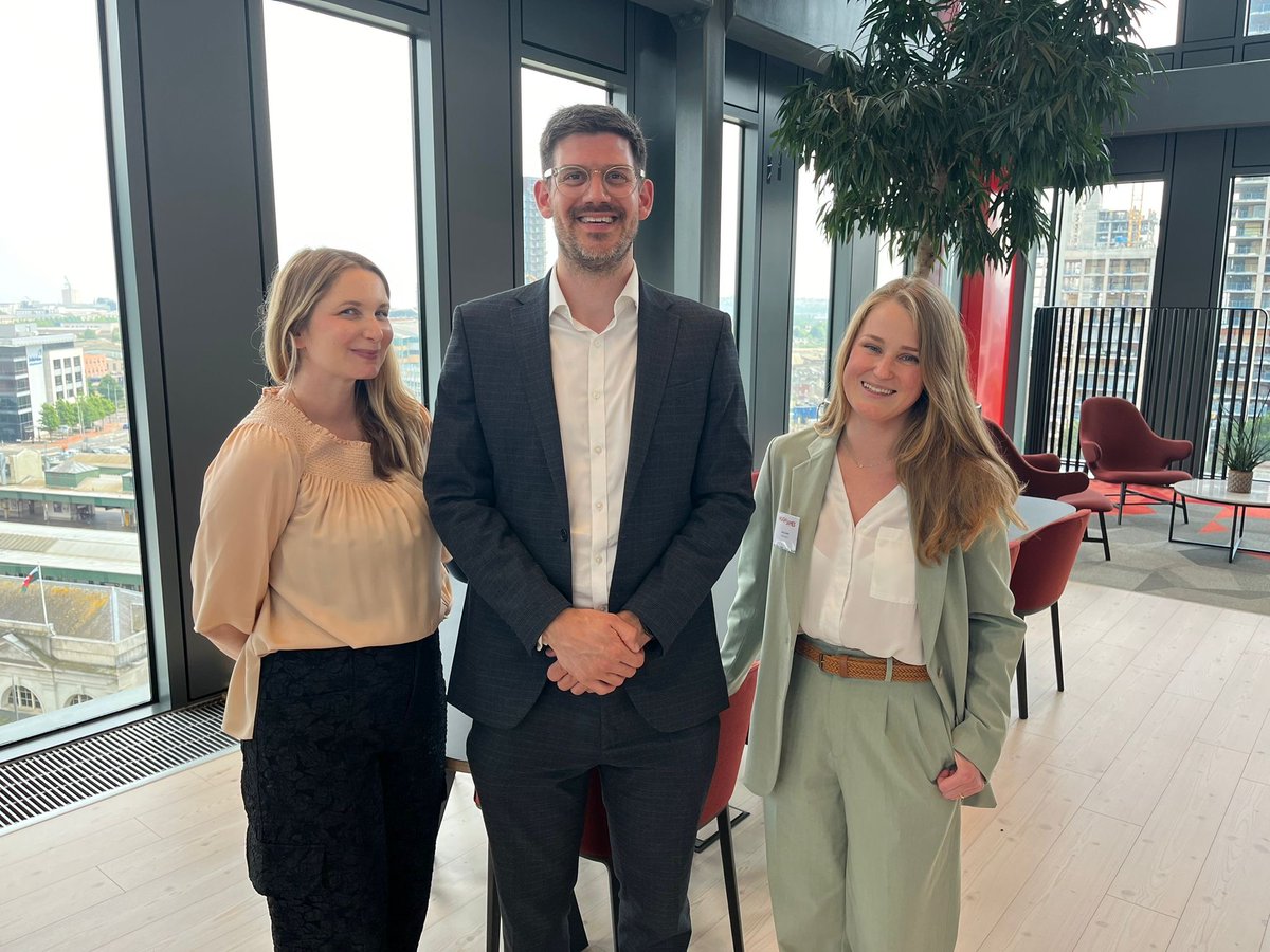 HughJamesLegal's tweet photo. 🌍 We recently had the pleasure of hosting an event on the future of sustainable investment with James Alexander, CEO of the UK Sustainable Investment Finance Association.

🍃 A big thank you to everyone involved and all our attendees for making this event a success 🍃 https://t.co/iXSXzummsN