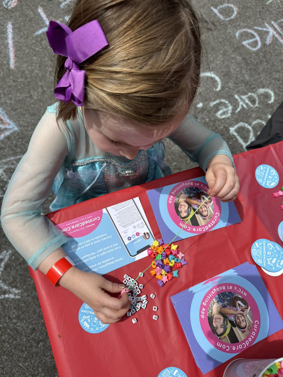 CuratedCare's tweet photo. We had the absolute best time bringing Taylor Swift-inspired friendship bracelets to the fab fams of PS 6! Couldn’t decide what was cooler - the bracelet designs or kiddos 😉✨🤙 Thanks for getting into your Curated Care era upper east side fams! https://t.co/2CjB7NJ6B4